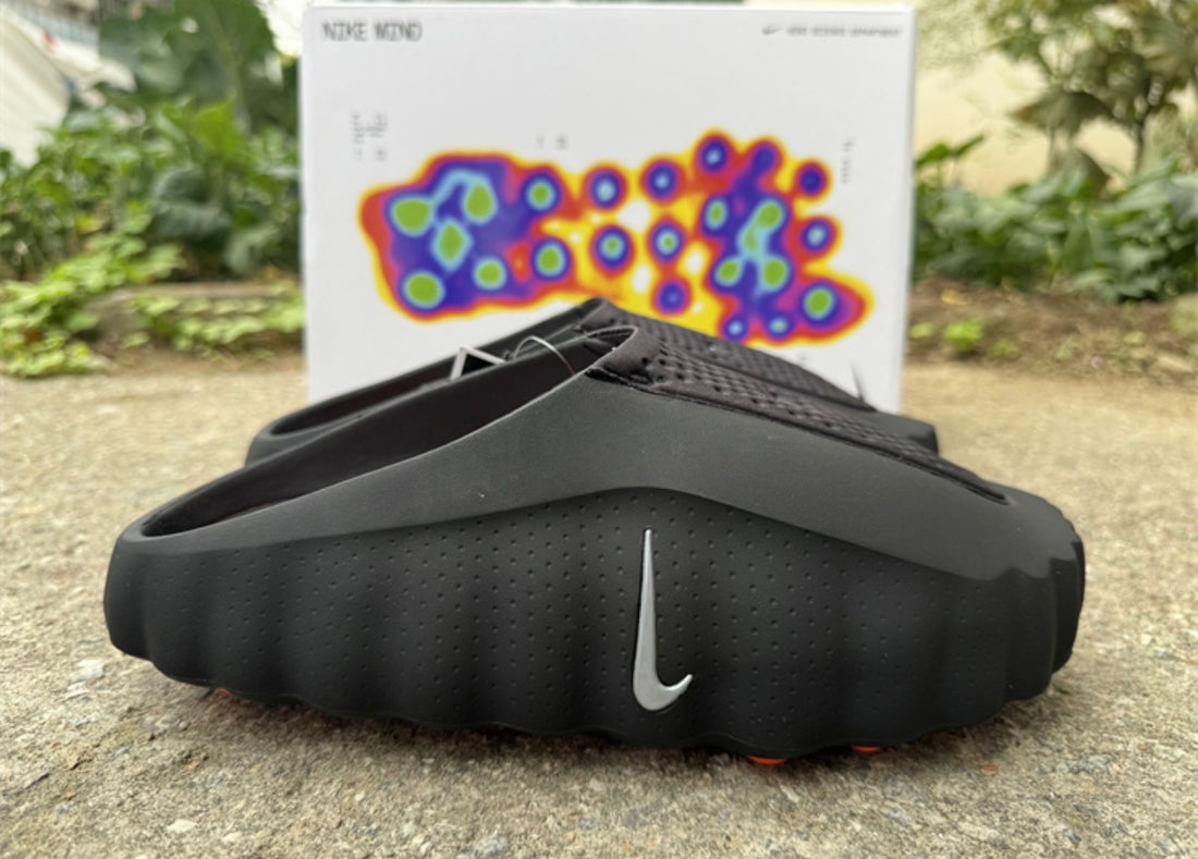 Nike Men Mind 001 "Black”